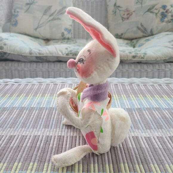 Annalee Mobilitee Doll Vintage 1971 Collectible Poseable Easter Bunny W/ Basket - Picture 7 of 10